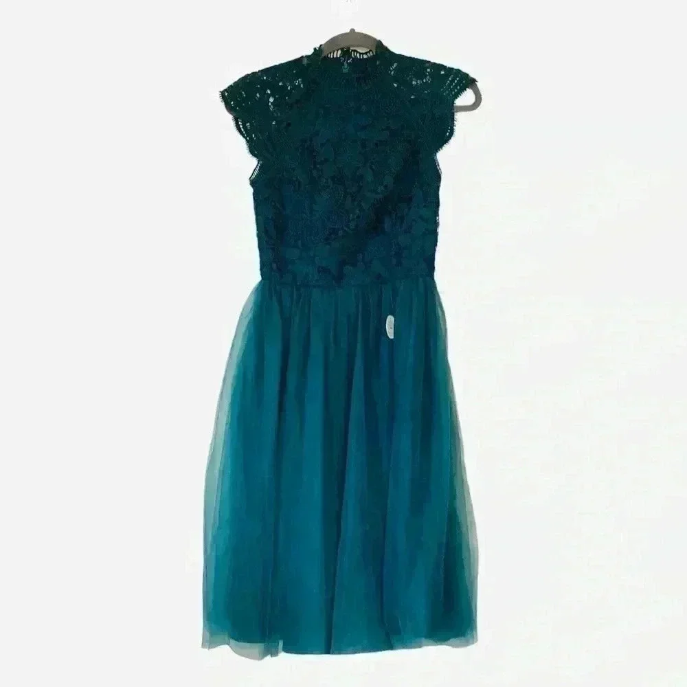 Ch Chi London NWT Green Crochet Lace Tulle Mini Dress Size UK6/US2 - Picture 2 of 15